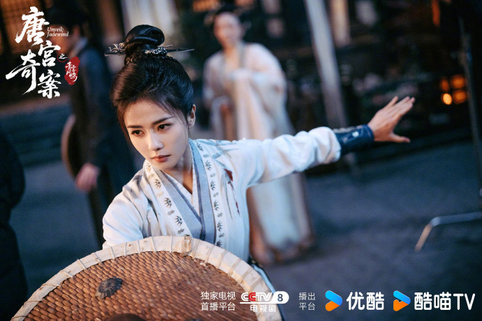 《唐宫奇案》的平恩谜案与西京暗流有何关联？