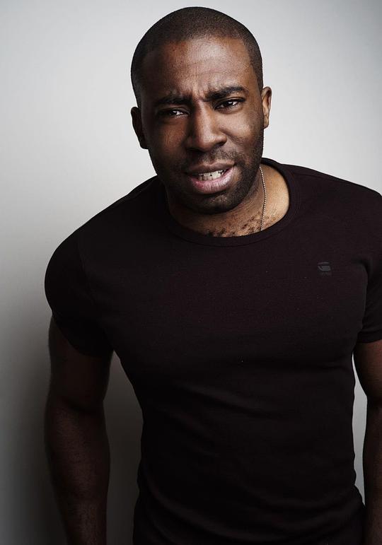 马克·埃布鲁埃