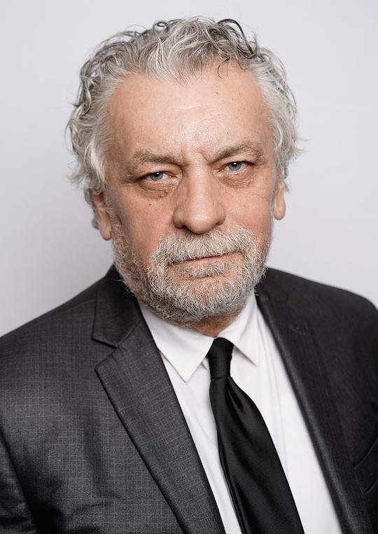 穆斯托·佩林科维奇