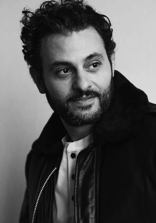 阿里安·穆阿耶德